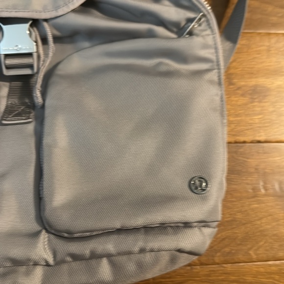 Lululemon Carry Onward Rucksack 12L - Picture 3 of 5